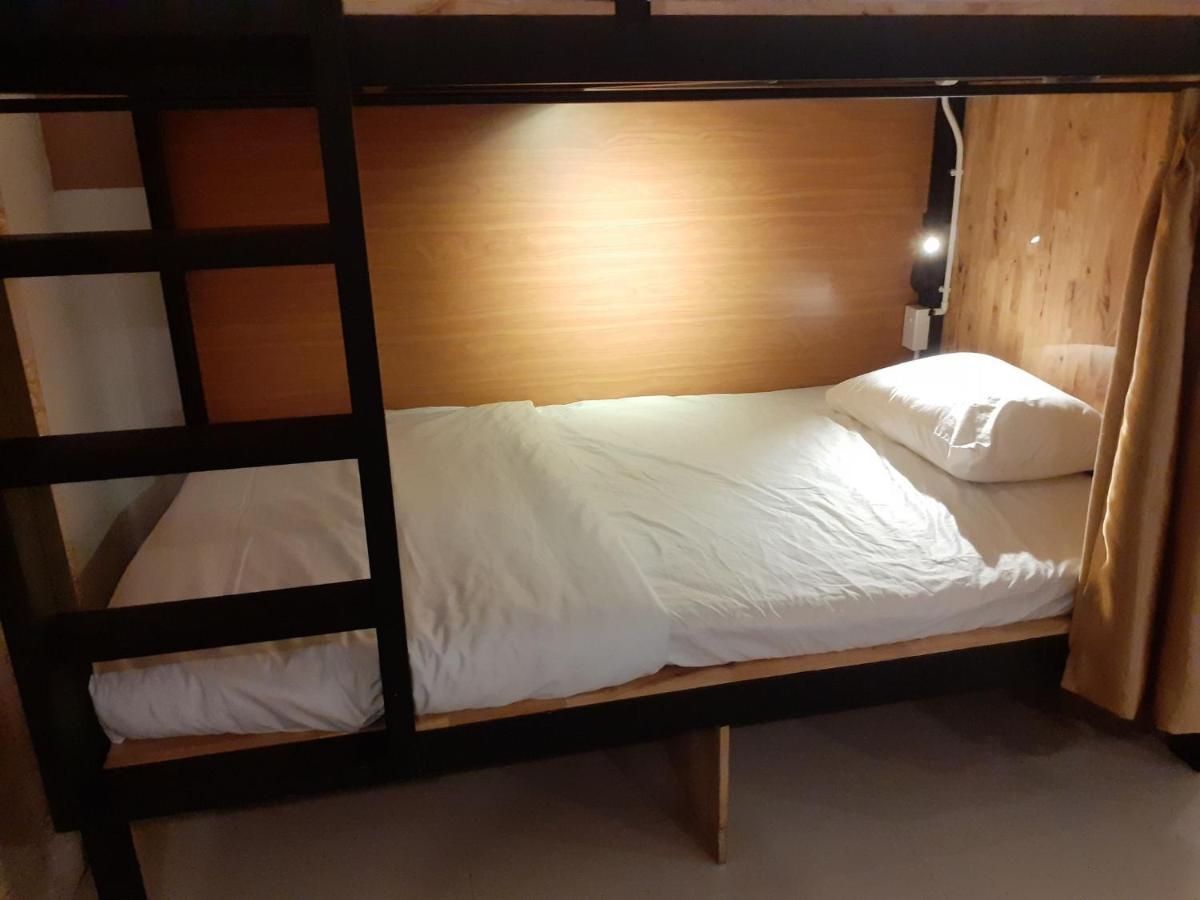 Hoang Thu Hostel Хоян Екстер'єр фото